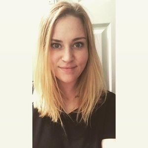 Meet your Posher, Lily